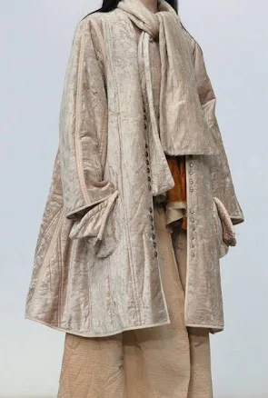 Mutedance Detachable Scarf Jacket
