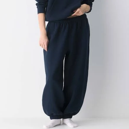 Aritzia Cozy Sweatfleece Mega Balloon Jogger PantsAritzia Cozy Sweatfleece Mega Balloon Jogger Pants