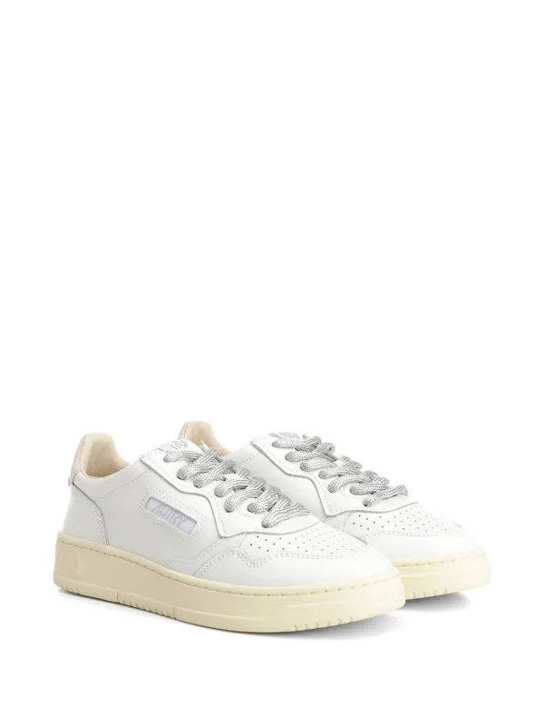Medalist Low-top Sneakers