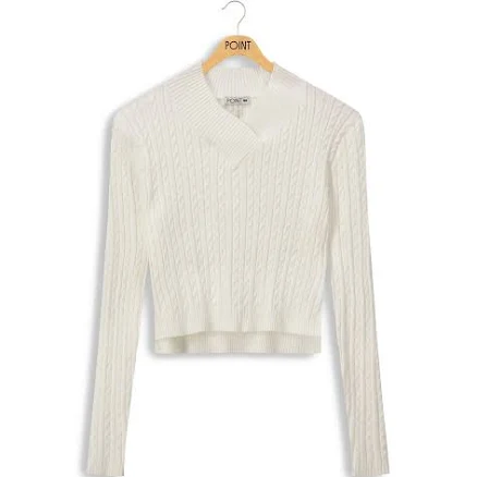Point vneck Cable Sweater