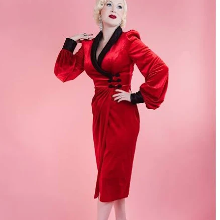 Elle Rebel Sinatra Smoking Jacket Dress