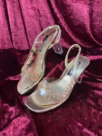 Vintage Peep Toe Sling Back Shoes with Lucite Heels