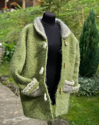 Ukrainian Handmade Woven Wool Buttoned Jacket