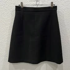 Louis Vuitton A-Line Skirt in black, size 36