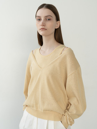 Deep Pull Over Knit