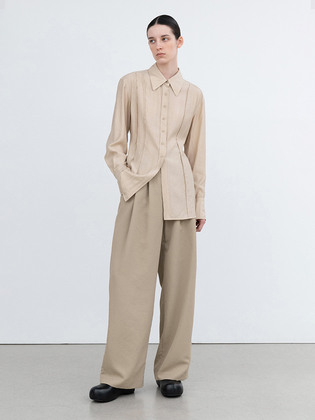 Light Two Pleated Trousers