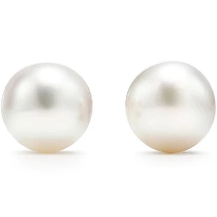 Tiffany Signature Pearl Earrings in White Gold