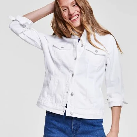 Gloria Vanderbilt Women's Amanda Classic Denim Jacket