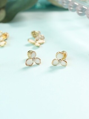 Suguk Earrings