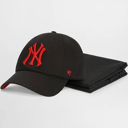 Dolce & Gabbana X ’47 New York Yankees Drill Balaclava Man