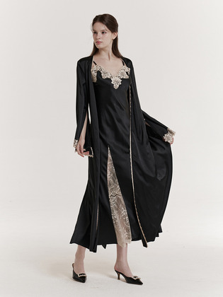 Long Robe