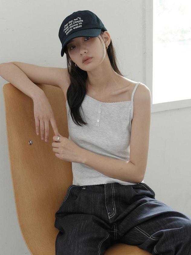 Tove Knit Sleeveless
