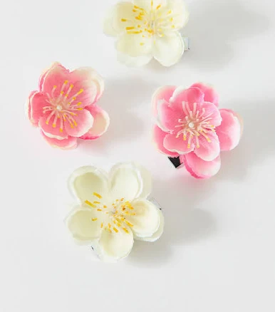 Urban Outfitters Mini Flower Hair Clip Set