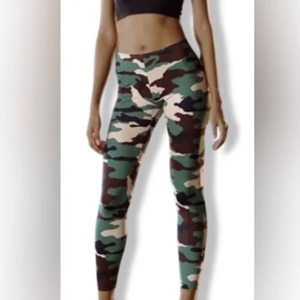 Junya Watanabe Pants & Jumpsuits | Junyawatanabe Rare Y2k Camo Tights | Color: Tan | Size: M | Ellachka4's Closet