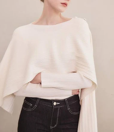 GRACE U Lila Cape Knit Top