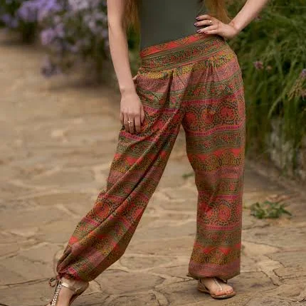 Onam Relaxed Fit Straight Line Pure Cotton Trousers with Side Pockets