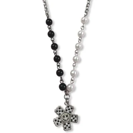 [TWENTYONEAUGUST] CHECKBOARD DAISY NECKLACE