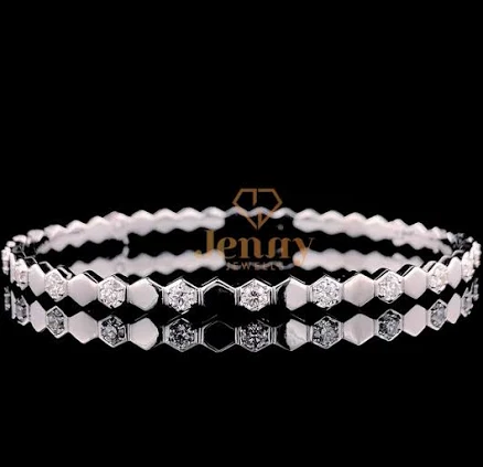 Bee My Love Bracelet – Elegant Honeycomb Diamond Bracelet