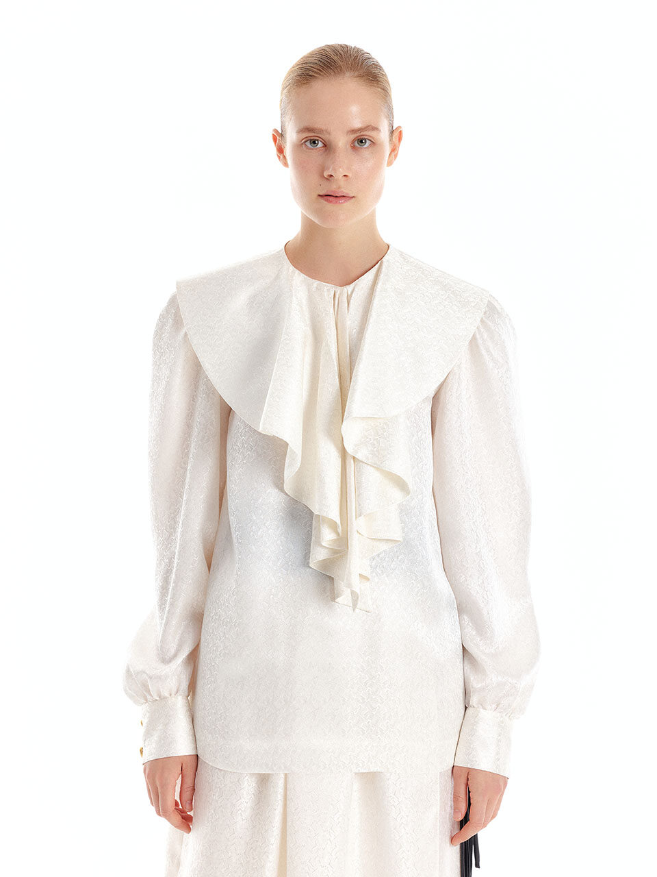 Urince Ruffled Collar Silk Blouse
