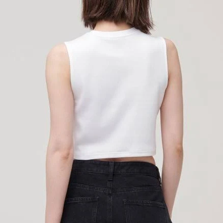 MUSINSA STANDARD WOMAN WOMAN Crew Neck Sleeveless Top
