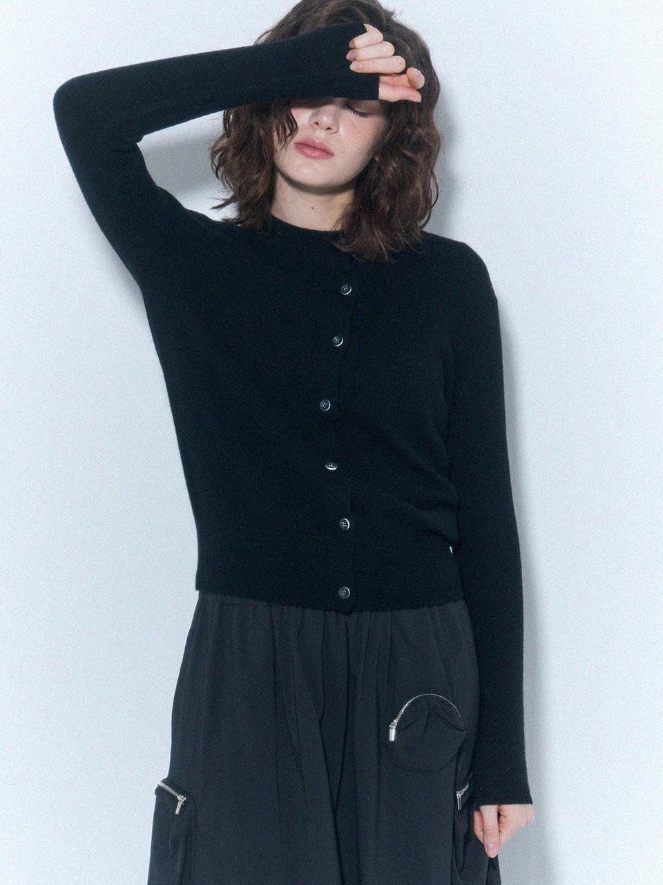 Cashmere Basic Crew Neck Cardigan [Black] (ZFKKCA102C)