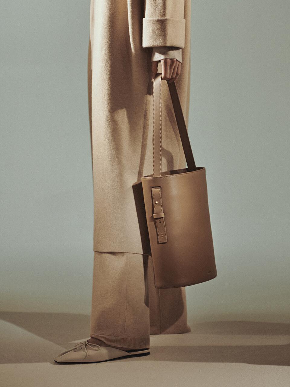 Juty medium shoulder bag Beige
