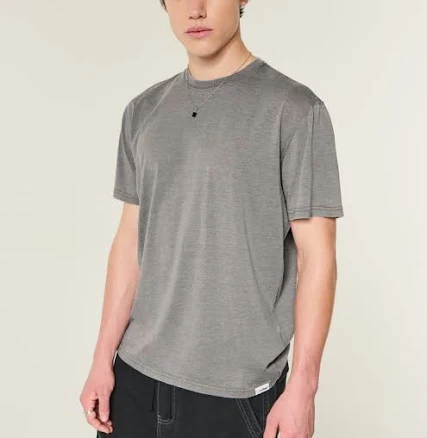 Hollister Men's Relaxed Washed Crew T-Shirt
