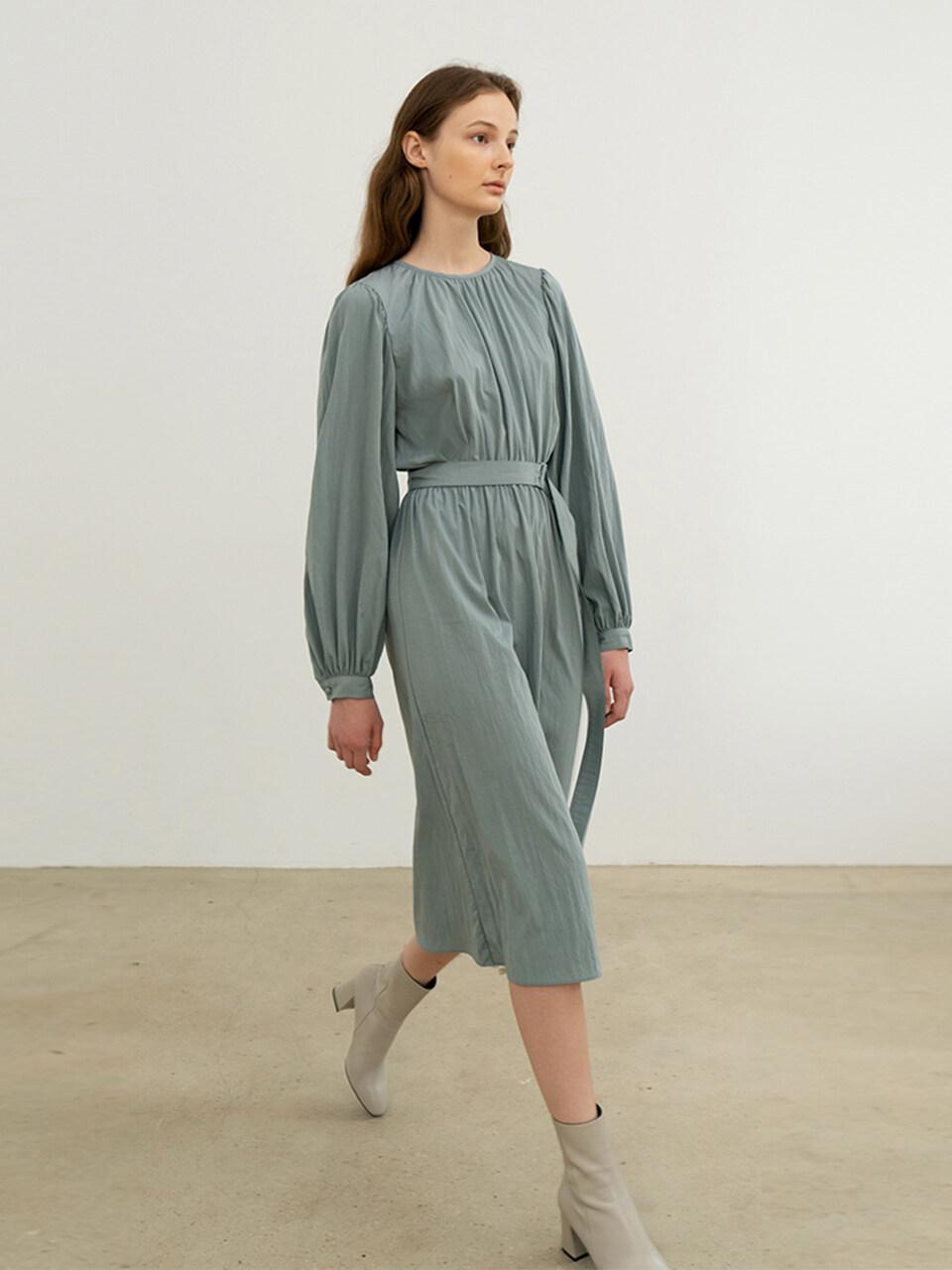 Cuff Sleeves Belted Midi Dress