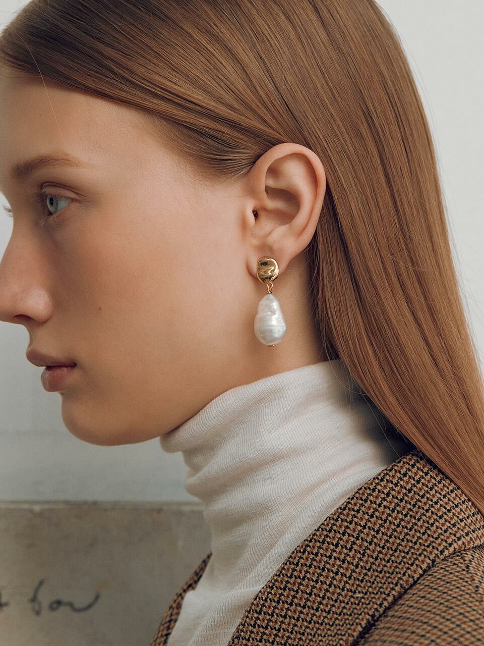 Esssential Joy Baroque Earring JS2AEP86