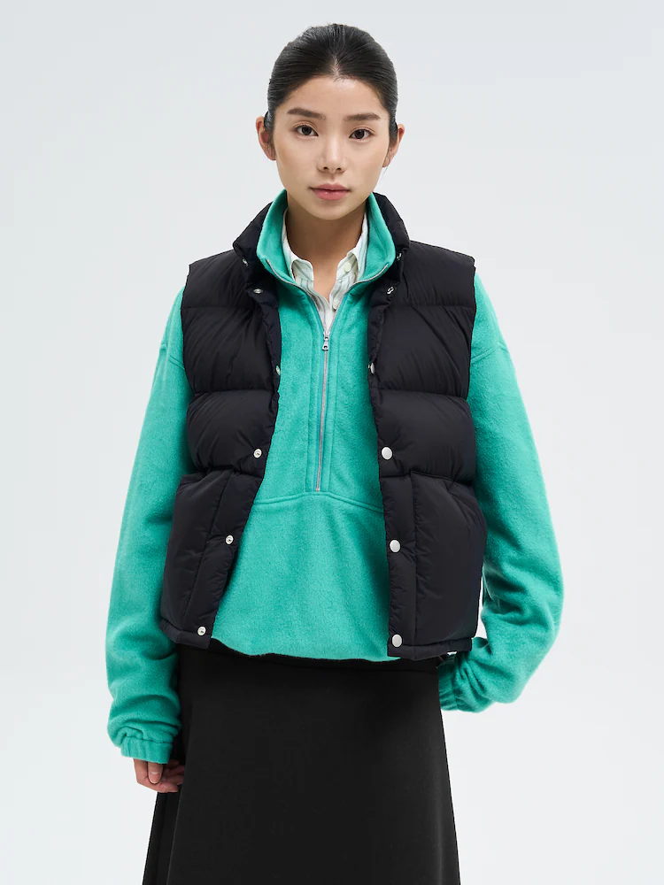 19FW Nylon Goose Down Half Neck Vest