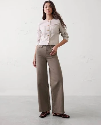 Tailored Cropped Linen-Blend Jacket