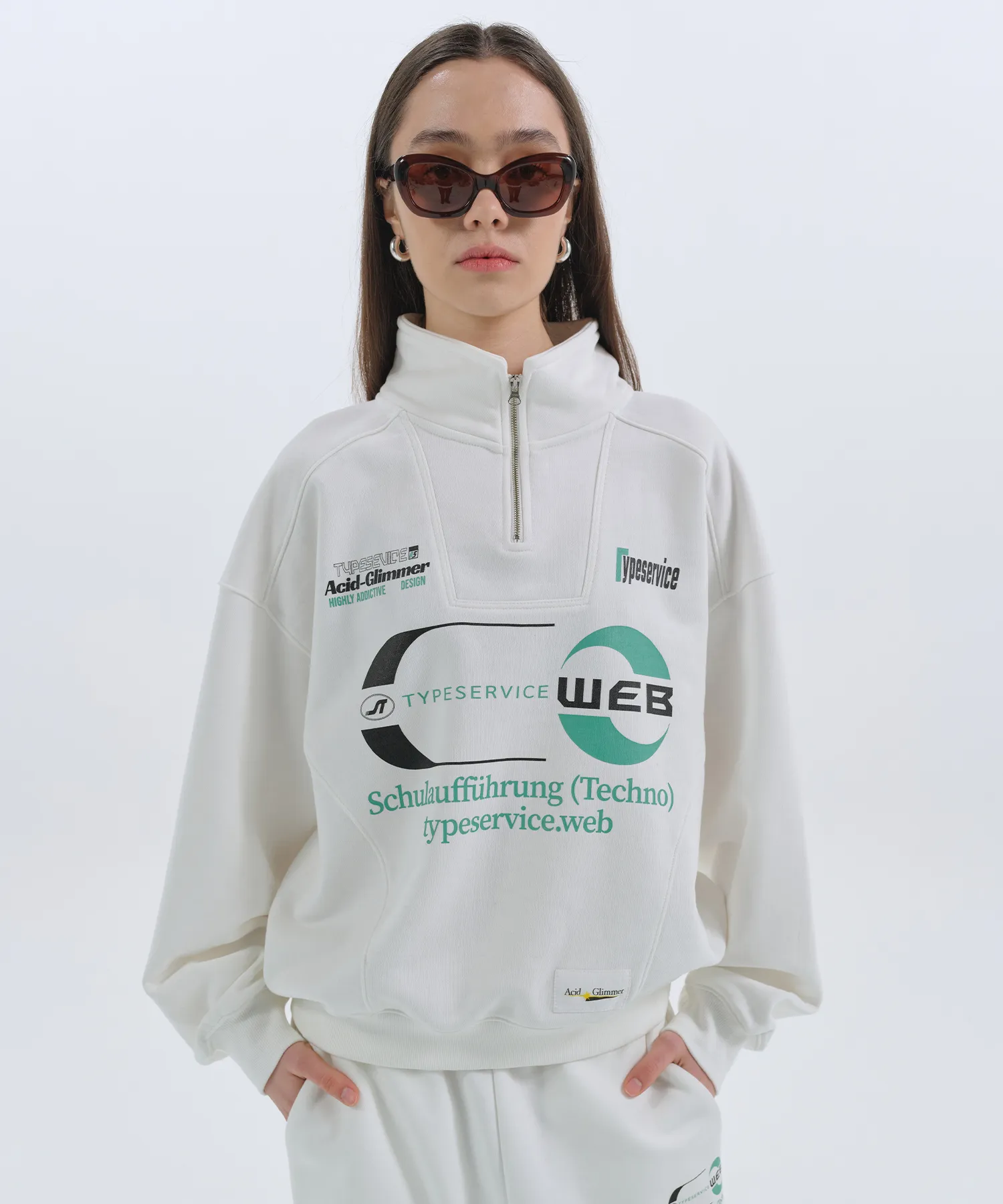 Oval Half Zip [Off White]