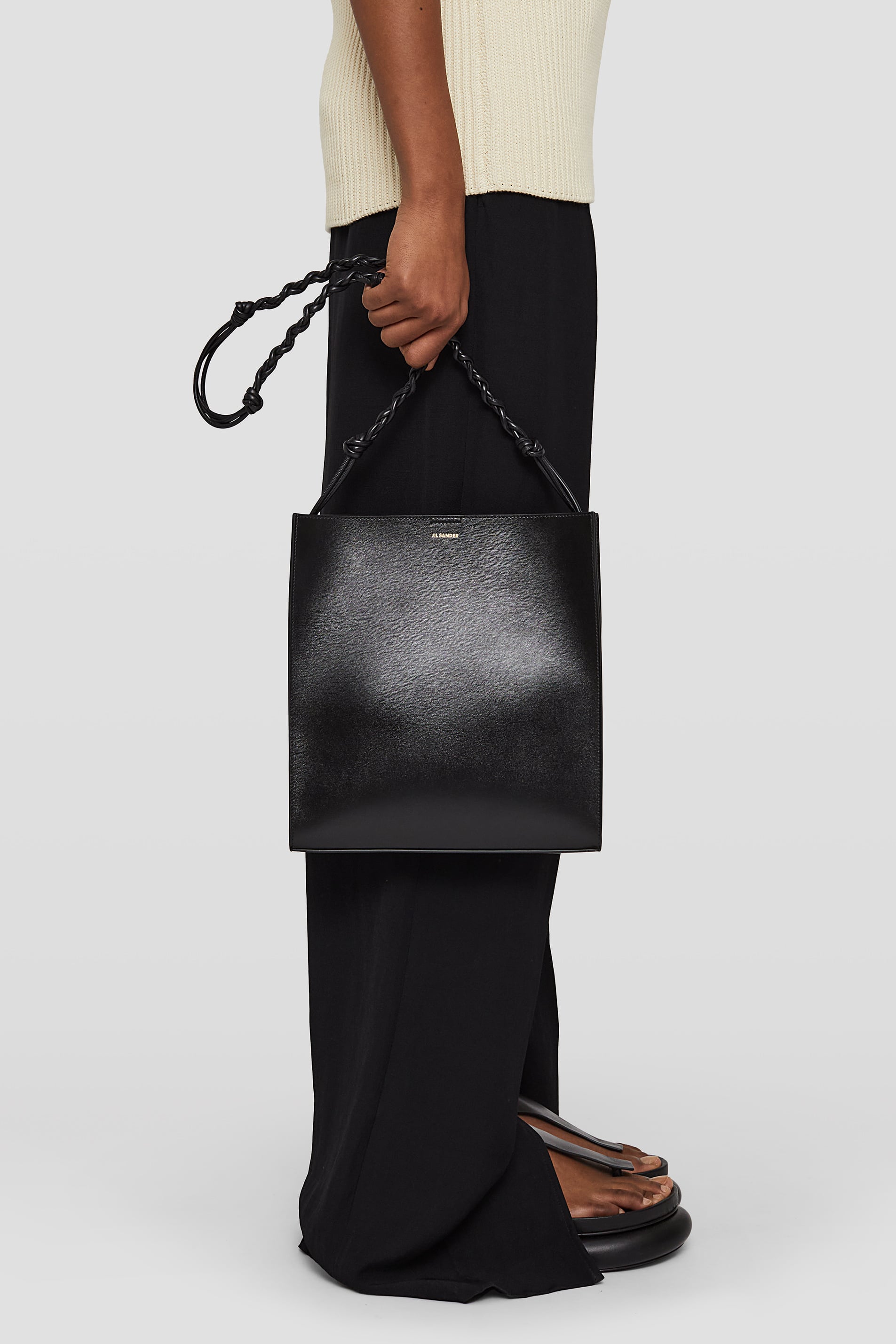 Medium Tangle Shoulder Bag