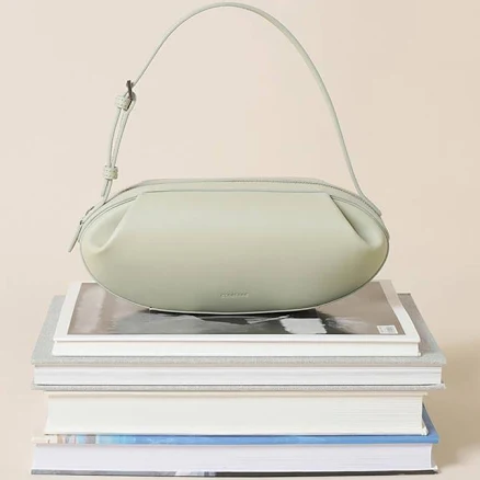W Concept COURONNE Pebble Pouch Tote 25 Bag