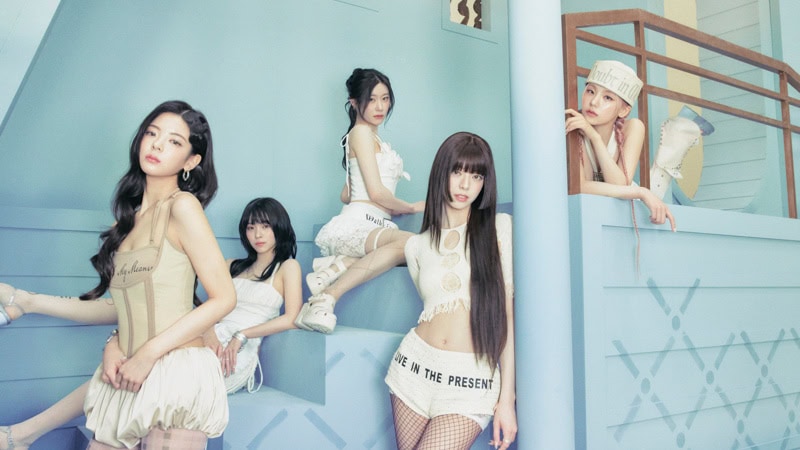 ITZY Brings Modern Fairytale Fantasy To Life In Stunning ‘Motto’ Outfits