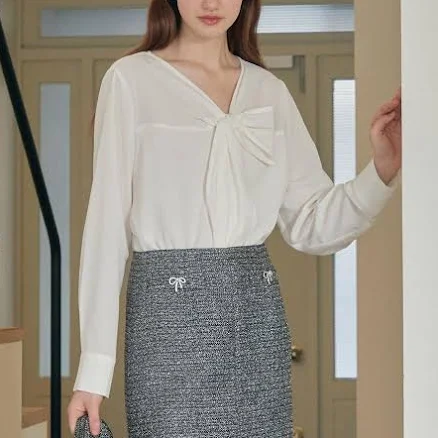 JJ JIGOTT Ribbon V-Neck Semi-sheer Blouse