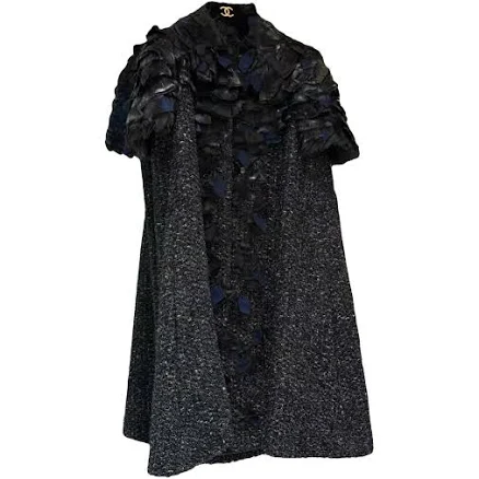 CHANEL Tweed Feather Cape