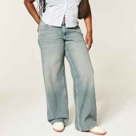 Hollister Women's Low-Rise Y2K Baggy Jeans