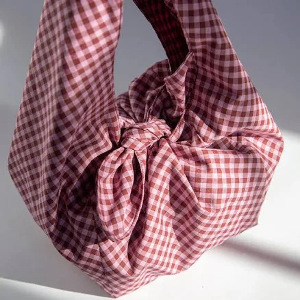 Tie Tote