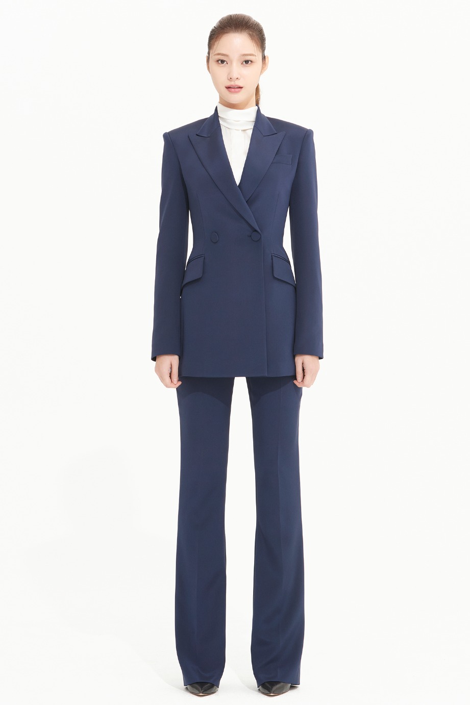 Silk Slim-Leg Pants (A0F5042SK314)