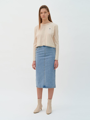 Snap Point Denim Skirt