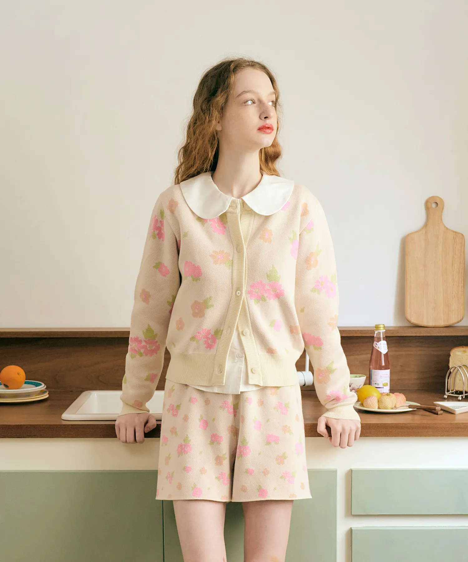 SPRING FLOWER CARDIGAN (CREAM)
