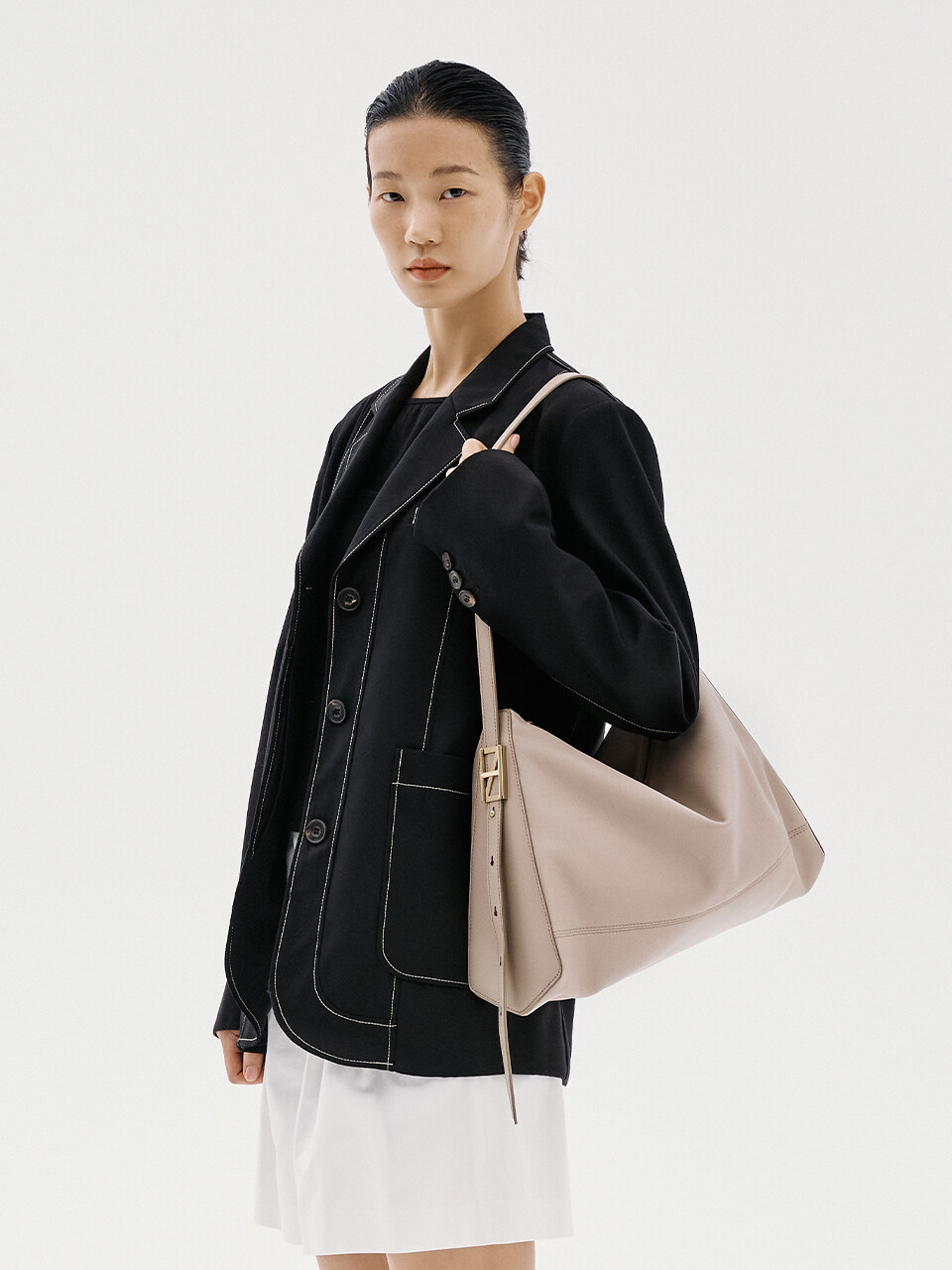 MOUNT HOBO BAG (3 Colors)