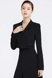 Crepe Single Tailored Crop Jacket