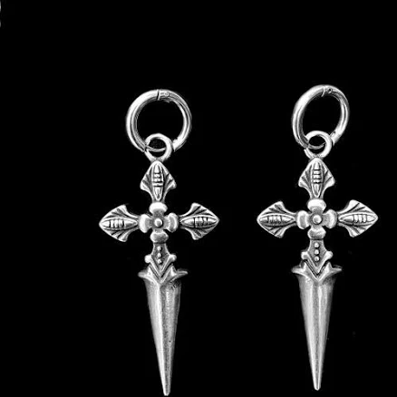 Soft Dagger Earrings