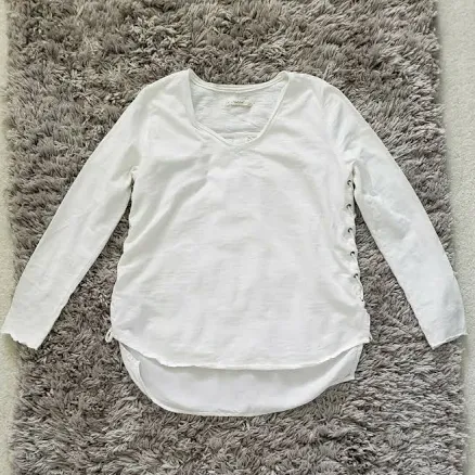 Blank Nyc Women's White Clean Slate Grommet Lace Up Side Blouse Shirt