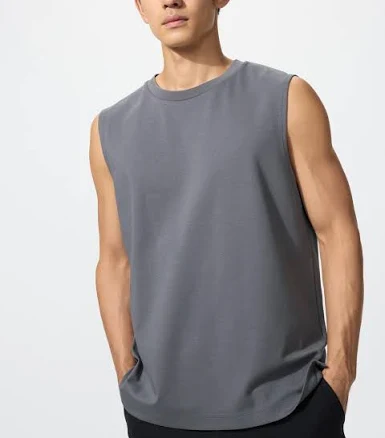 UNIQLO Men's Airism Quick-Drying T-Shirt