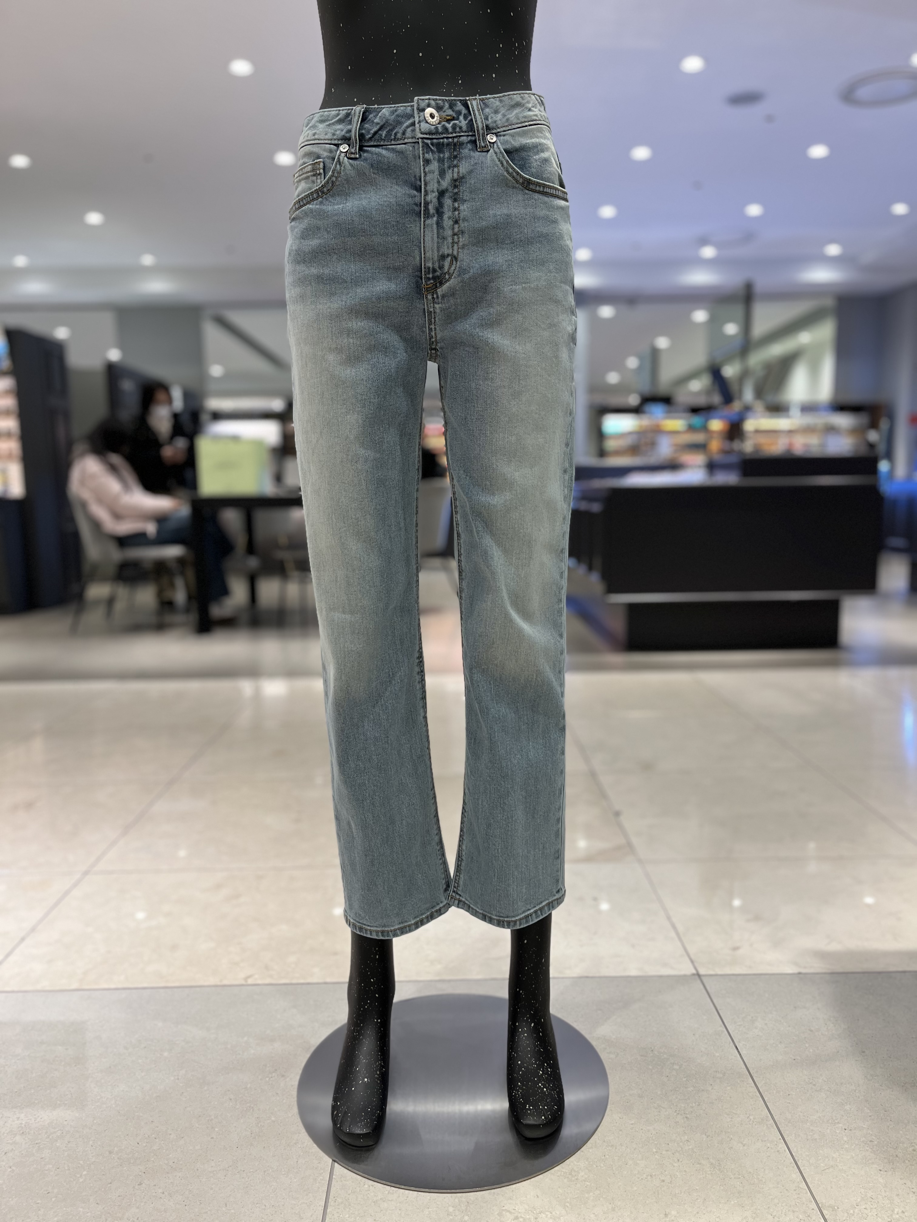 버커루 스트레이트핏 베이직 데님 팬츠 B252DP652P