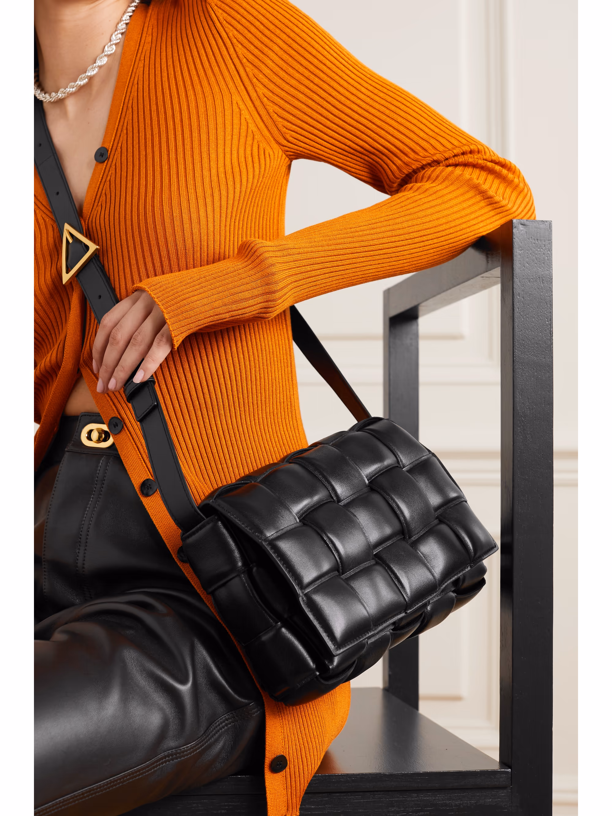Padded Cassette Bag (591970VCQR1-7416-SHERBERT)