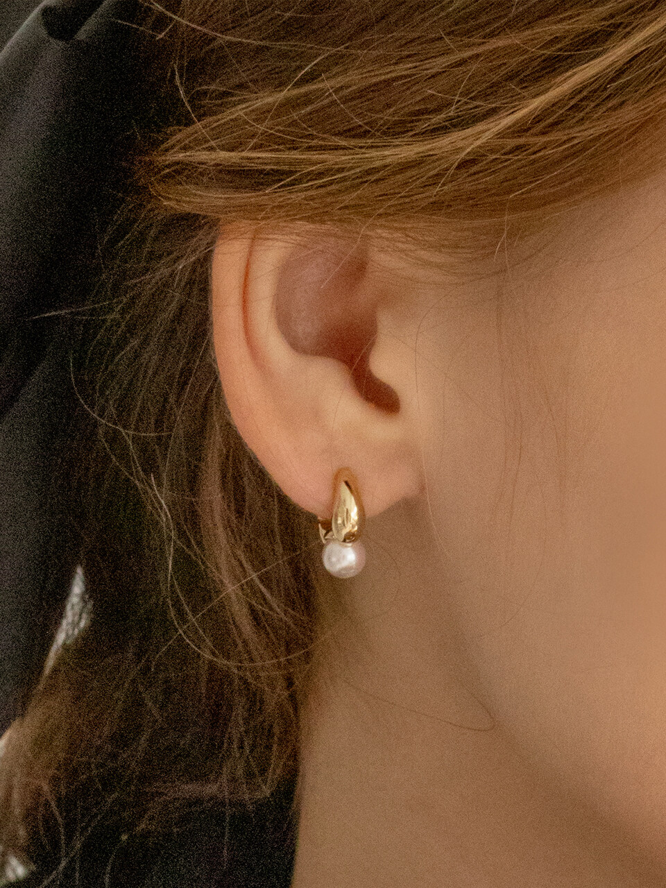 Blake Pearl Earrings